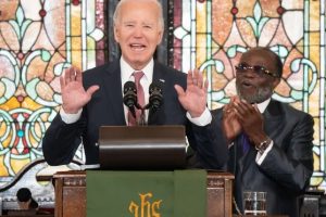 Biden was ridiculed at church while giving a speech